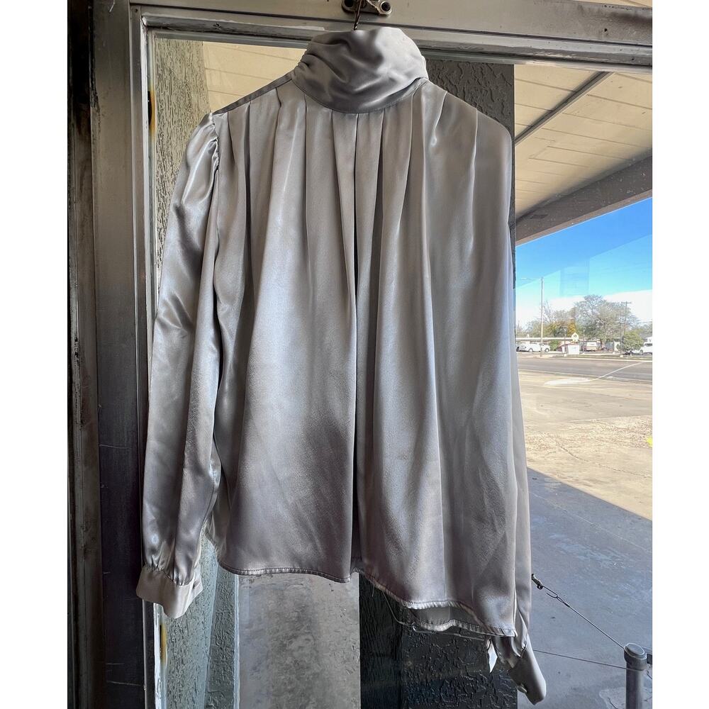 Vintage 1980's grey silky polyester blouse from TJW for Mervyns size 8
